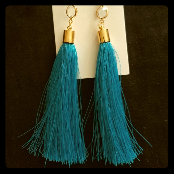 Earings - Picture 1 of 1